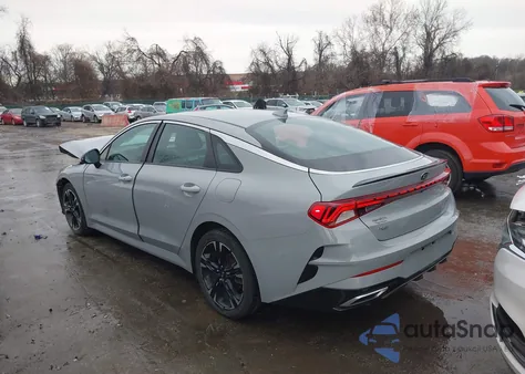 2021 Kia K5 Gt-Line z USA, uszkodzony, nr VIN 5XXG64J20MG022945